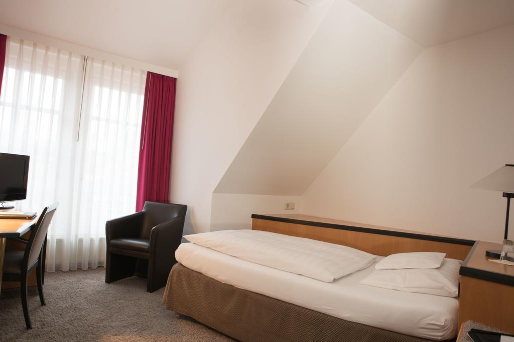 Hotel Schere Northeim Kültér fotó